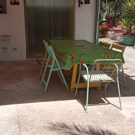 Ferienhaus I Trulli E Lamie Di Nonno Angelo *